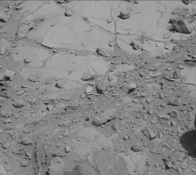Sol 2633: Mast Camera (Mastcam)