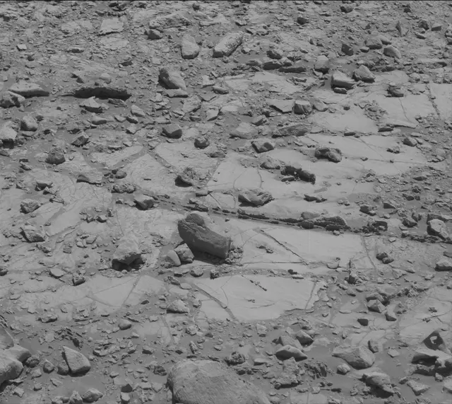 Sol 2633: Mast Camera (Mastcam)
