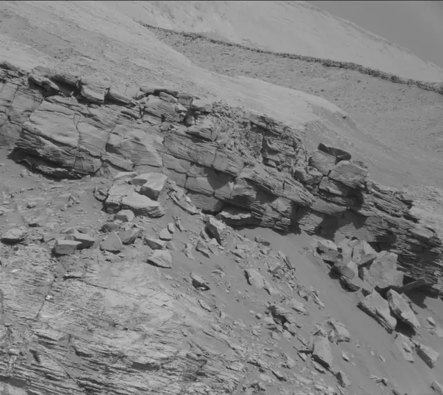 Sol 2633: Mast Camera (Mastcam)