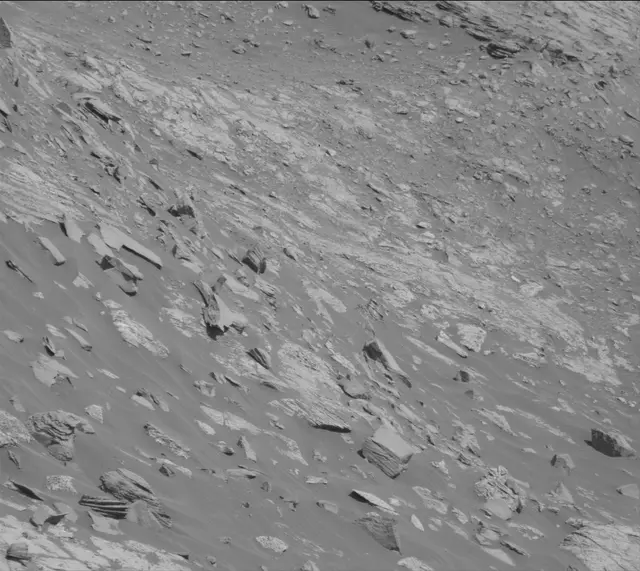 Sol 2633: Mast Camera (Mastcam)