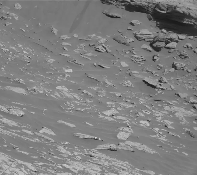 Sol 2633: Mast Camera (Mastcam)