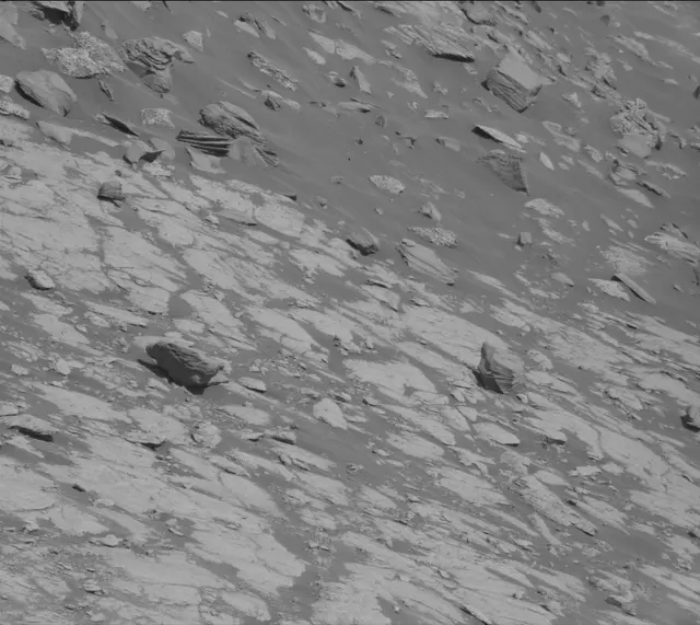 Sol 2633: Mast Camera (Mastcam)