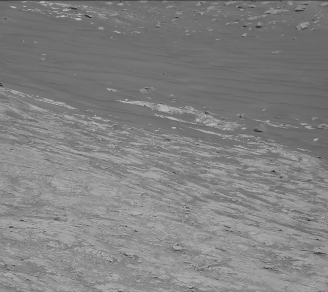 Sol 2633: Mast Camera (Mastcam)