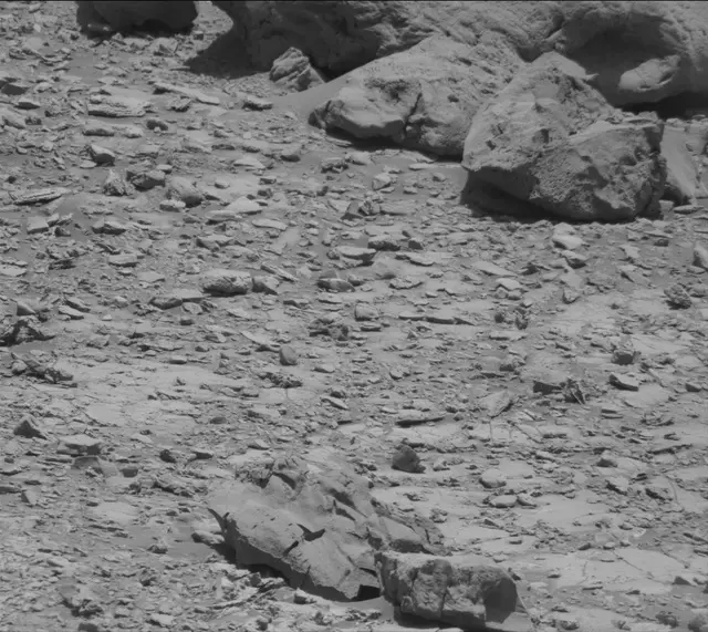 Sol 2635: Mast Camera (Mastcam)