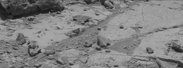 Sol 2639: Mast Camera (Mastcam)