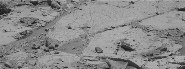 Sol 2639: Mast Camera (Mastcam)