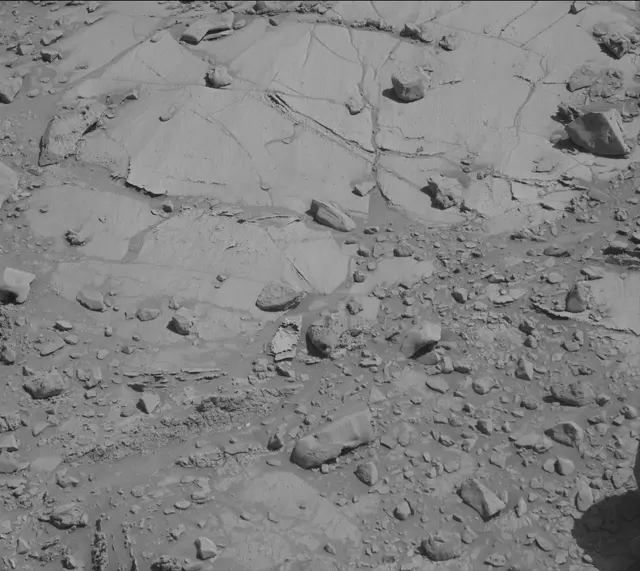 Sol 2639: Mast Camera (Mastcam)