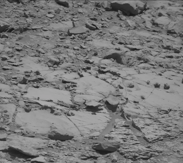 Sol 2639: Mast Camera (Mastcam)