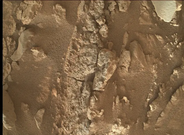 Sol 2640: Mars Hand Lens Imager (MAHLI)