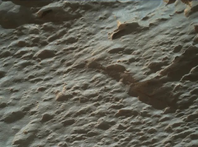 Sol 2640: Mars Hand Lens Imager (MAHLI)