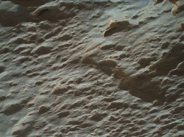 Sol 2640: Mars Hand Lens Imager (MAHLI)