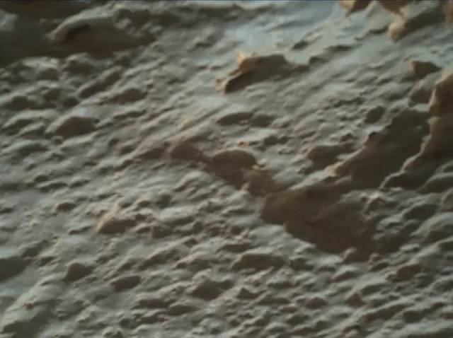 Sol 2640: Mars Hand Lens Imager (MAHLI)