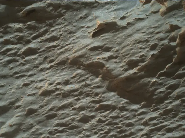Sol 2640: Mars Hand Lens Imager (MAHLI)