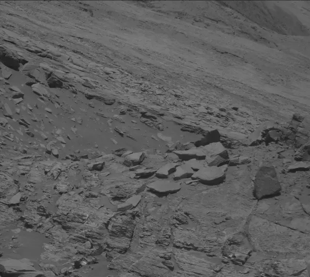 Sol 2641: Mast Camera (Mastcam)