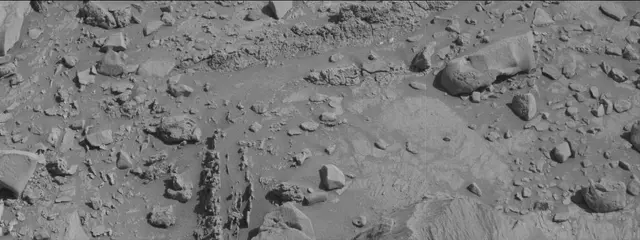 Sol 2642: Mast Camera (Mastcam)