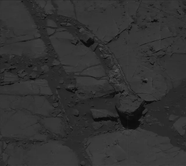 Sol 2643: Mast Camera (Mastcam)