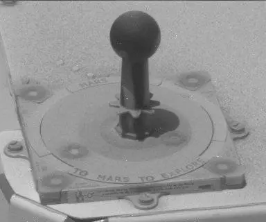 Sol 2643: Mast Camera (Mastcam)
