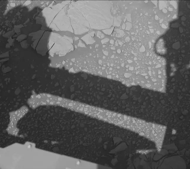Sol 2643: Mast Camera (Mastcam)