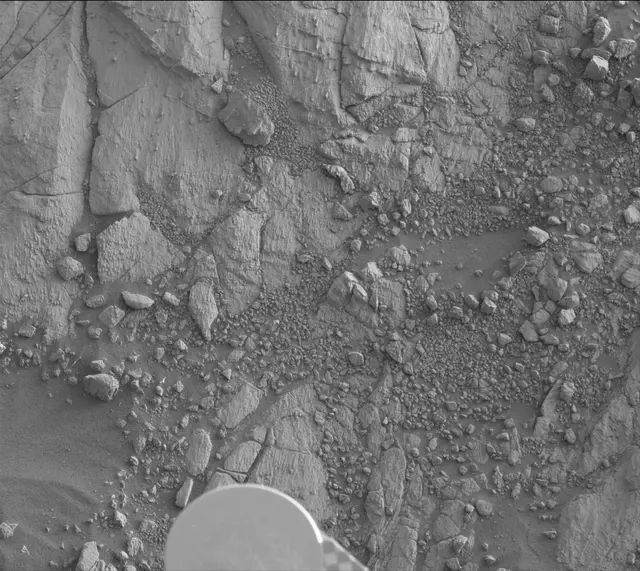 Sol 2645: Mast Camera (Mastcam)