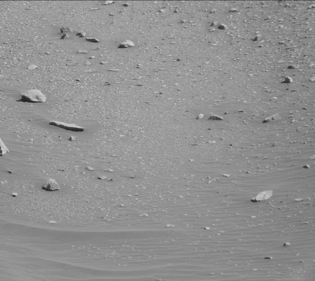 Sol 2645: Mast Camera (Mastcam)
