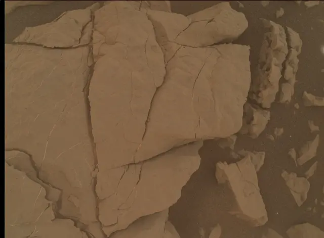 Sol 2645: Mars Hand Lens Imager (MAHLI)