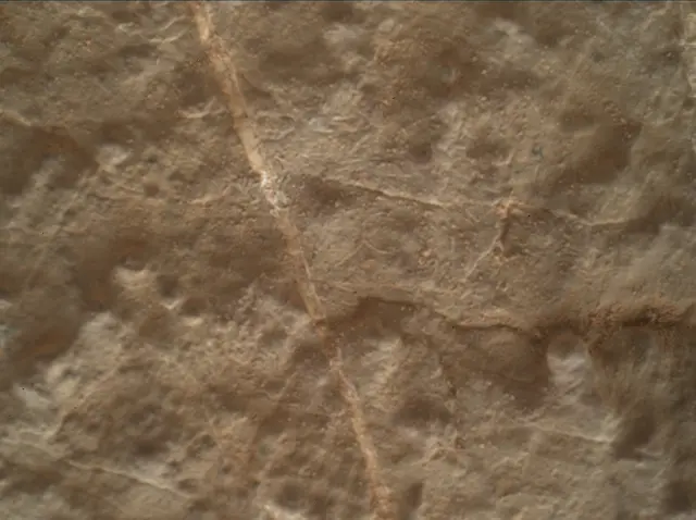 Sol 2653: Mars Hand Lens Imager (MAHLI)