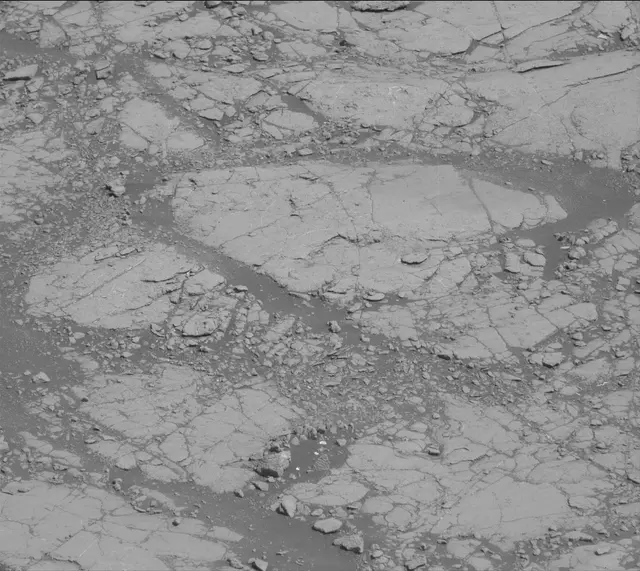 Sol 2654: Mast Camera (Mastcam)