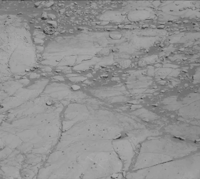 Sol 2654: Mast Camera (Mastcam)