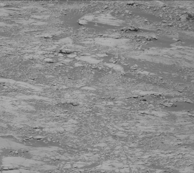 Sol 2654: Mast Camera (Mastcam)