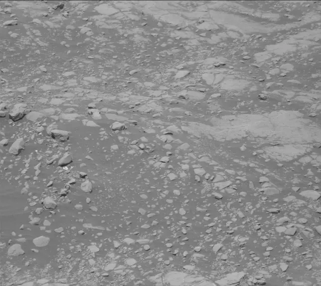Sol 2654: Mast Camera (Mastcam)