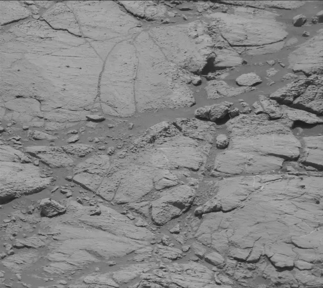 Sol 2654: Mast Camera (Mastcam)