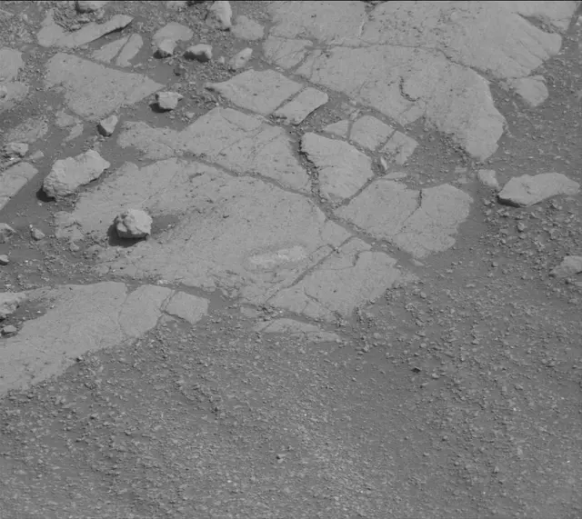 Sol 2656: Mast Camera (Mastcam)