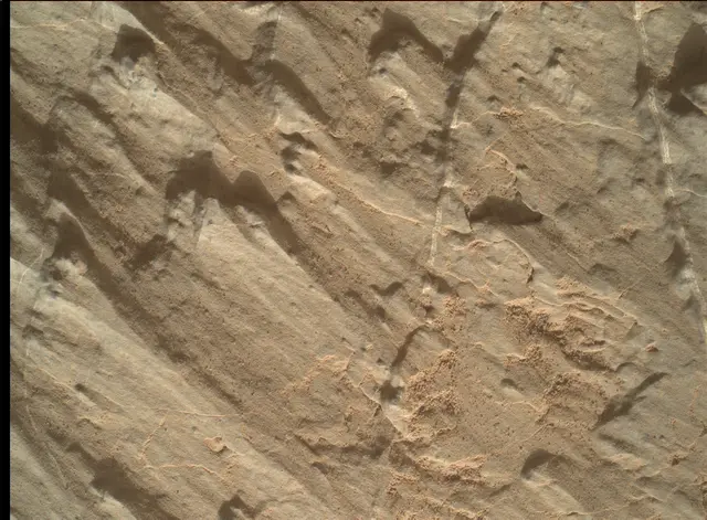 Sol 2656: Mars Hand Lens Imager (MAHLI)