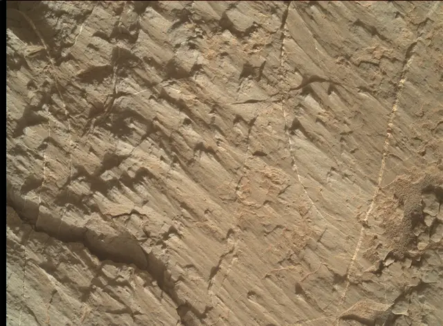 Sol 2656: Mars Hand Lens Imager (MAHLI)