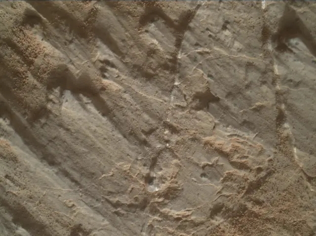 Sol 2656: Mars Hand Lens Imager (MAHLI)