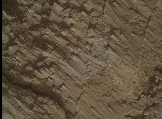 Sol 2656: Mars Hand Lens Imager (MAHLI)