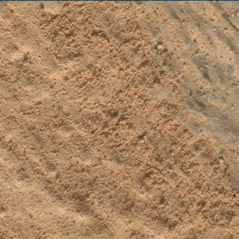 Sol 2656: Mars Hand Lens Imager (MAHLI)