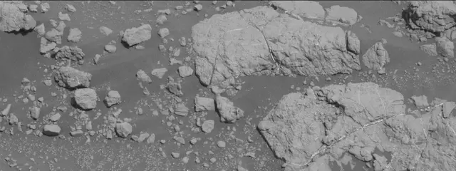 Sol 2657: Mast Camera (Mastcam)