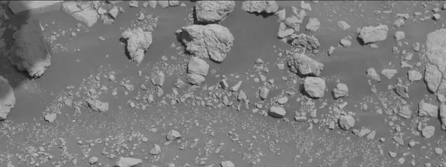 Sol 2657: Mast Camera (Mastcam)