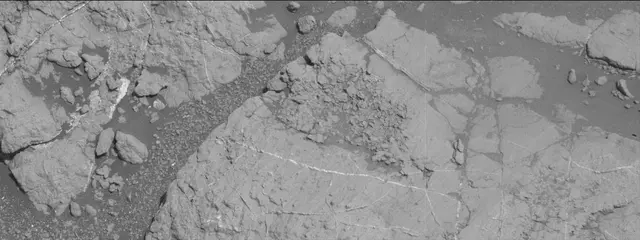 Sol 2657: Mast Camera (Mastcam)