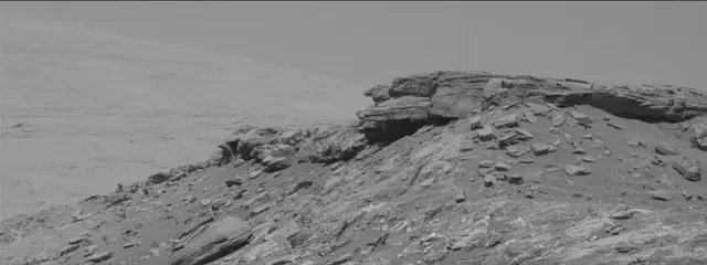 Sol 2657: Mast Camera (Mastcam)