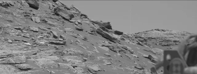 Sol 2657: Mast Camera (Mastcam)