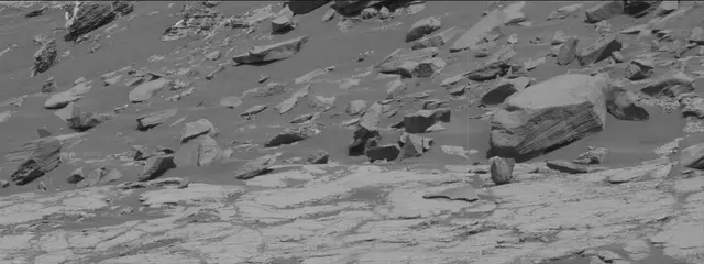 Sol 2657: Mast Camera (Mastcam)