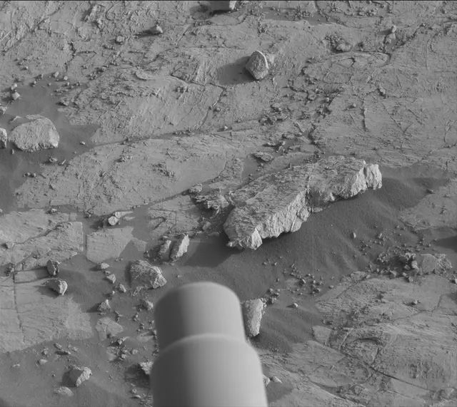 Sol 2657: Mast Camera (Mastcam)