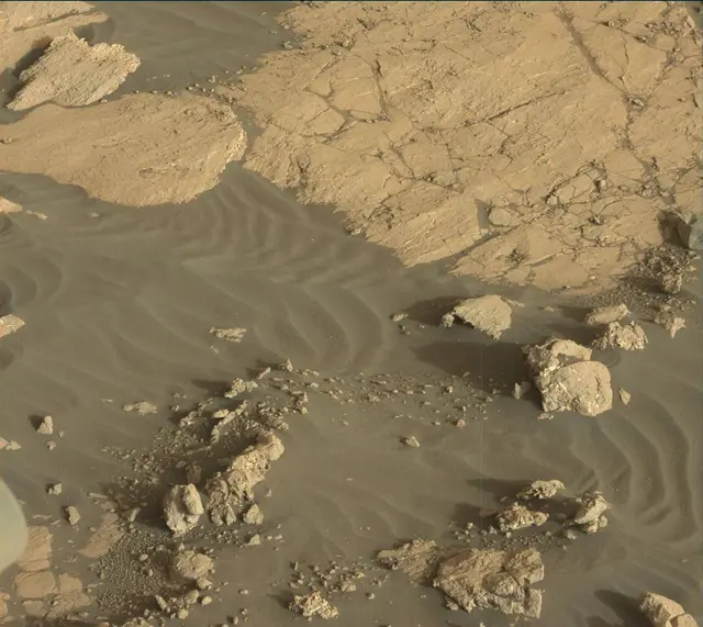 Sol 2657: Mast Camera (Mastcam)
