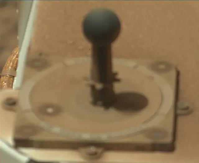 Sol 2657: Mast Camera (Mastcam)