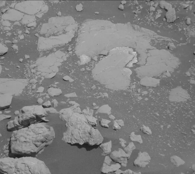 Sol 2657: Mast Camera (Mastcam)
