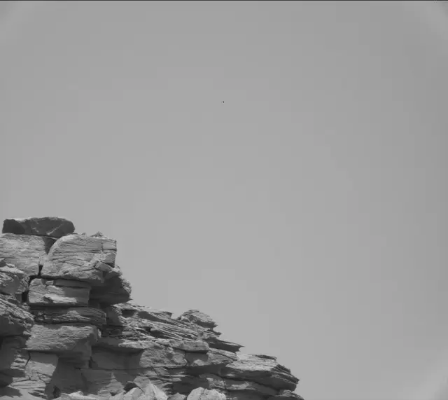 Sol 2657: Mast Camera (Mastcam)