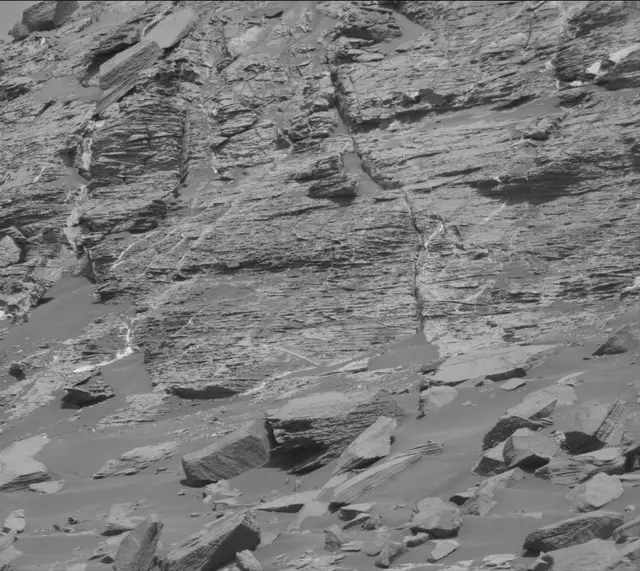 Sol 2657: Mast Camera (Mastcam)