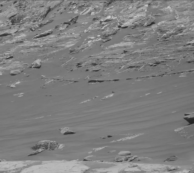 Sol 2657: Mast Camera (Mastcam)